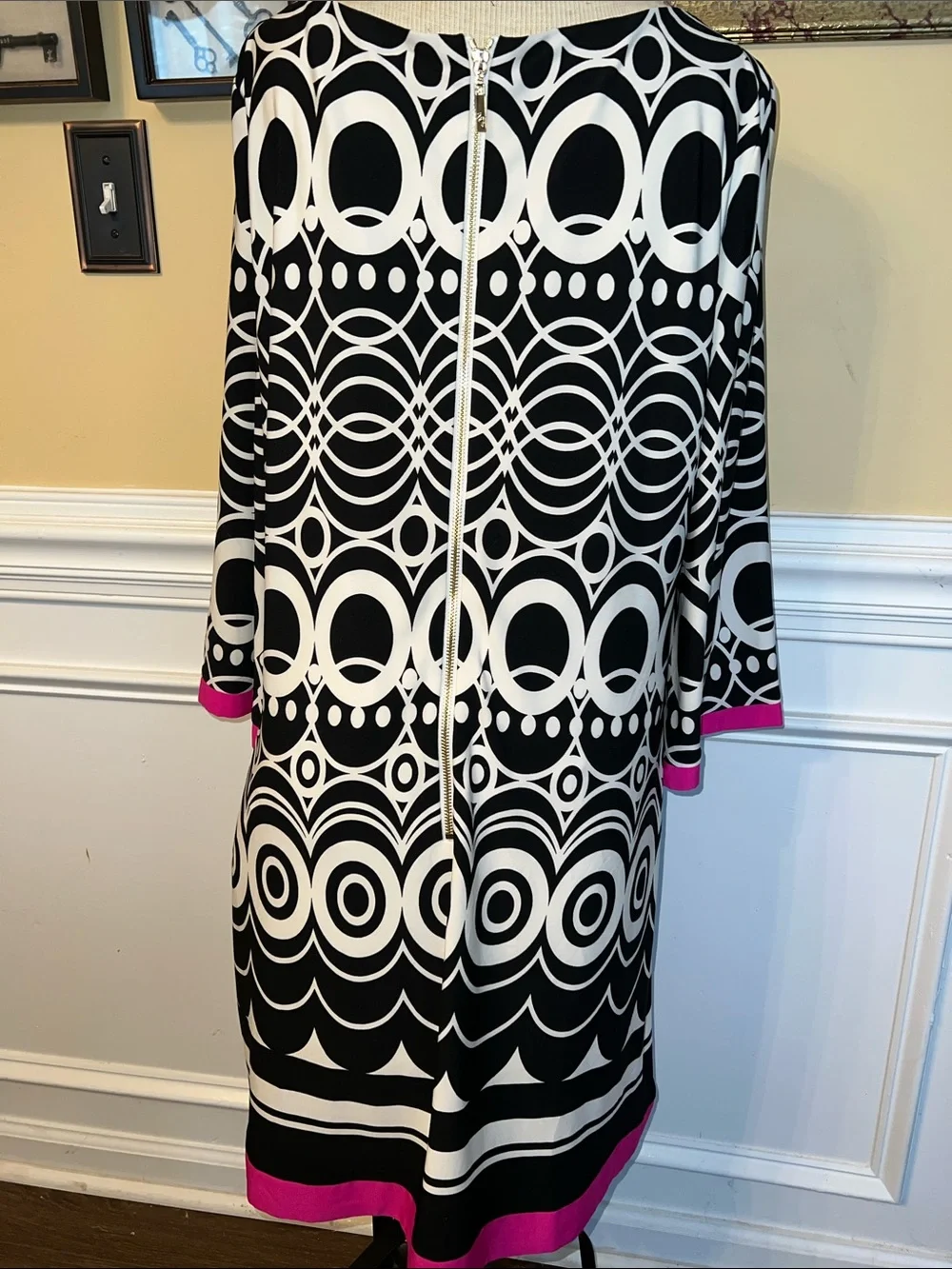 Eliza J Black & White Geometric Midi Dress with Pink Trim - Picture 2 of 3